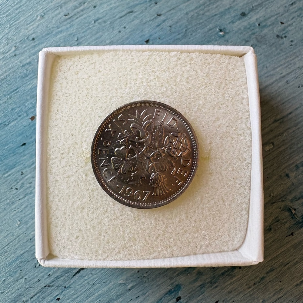 Bridal Silver Sixpence with Blue Ribbon for Bride to carry on her Big Day! - Picture 4 of 8